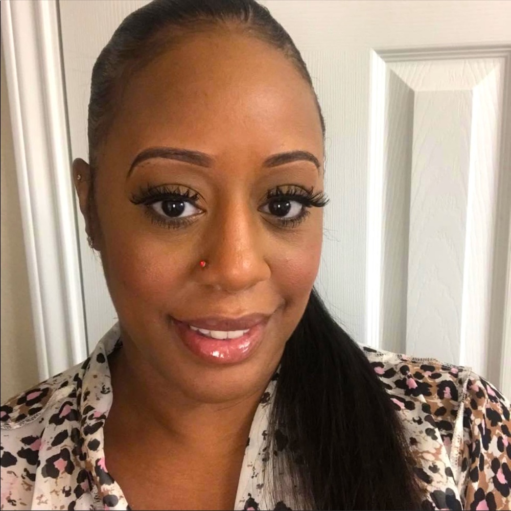 Meet your Posher, Jacqueline